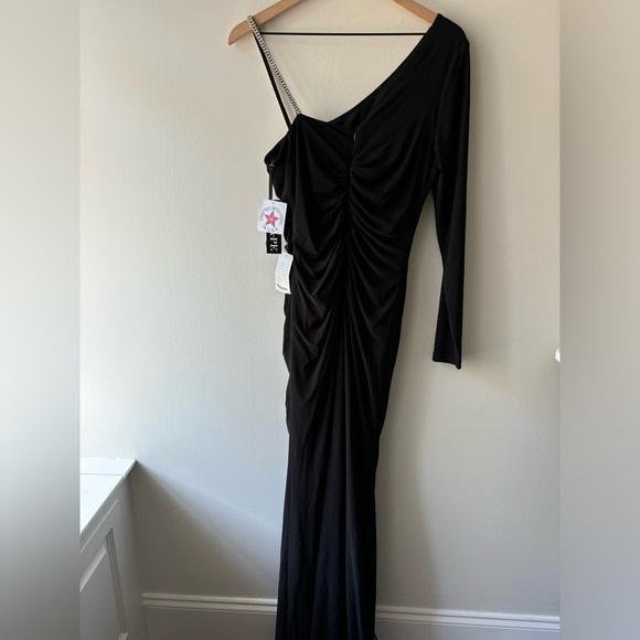 XSCAPE Rhinestone-Trim One-Shoulder Gown Sz 14 - Picture 4 of 11